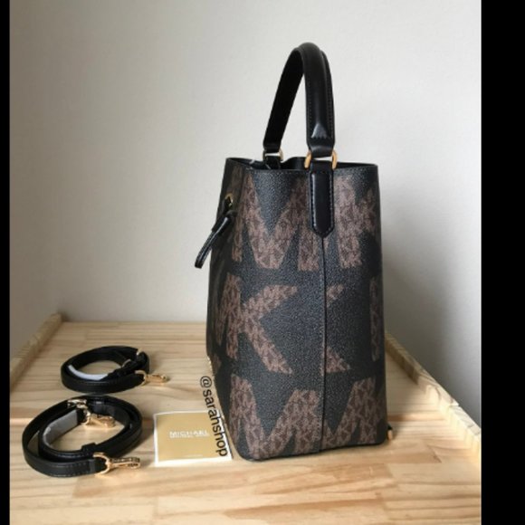 Michael Kors Backpack/purse - Picture 5 of 12